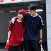 32S Double Yarn 3-Stripe Drop Shoulder Crew Neck T-shirt